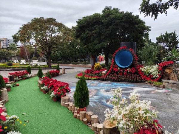 4-3 臺北自來水園區 - 自來水博物館導覽→噴泉庭園→輸配水器材展示區2692938