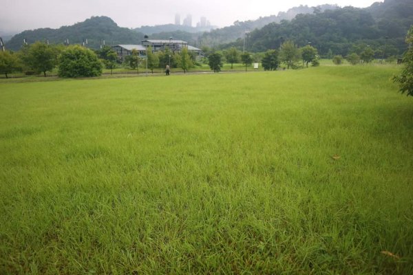 小百岳NO.14 深坑土庫岳。更寮古道 山豬窟尖，小南港山，南港山水綠生態公園2258395