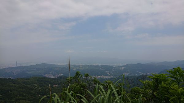 1070401二格山303019