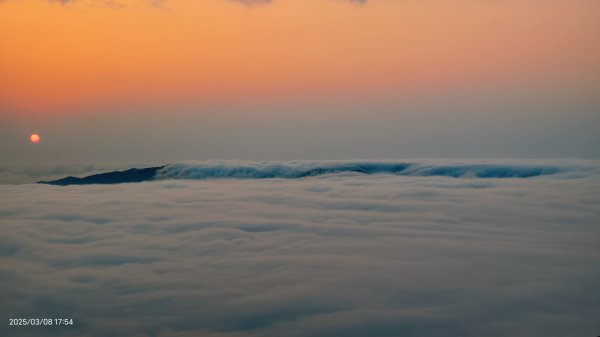 #馬那邦山 #夕陽 #雲海 #雲浪 3/82730372