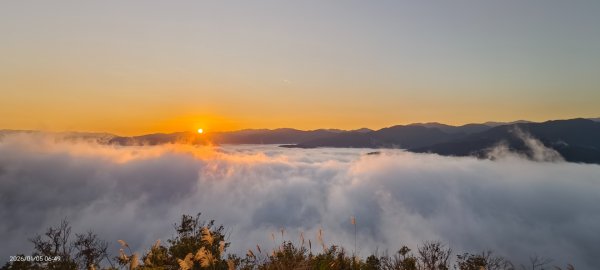 #新店四十份 #翡翠水庫壩頂 #覺真宮 #雲海 #日出 #雲瀑 #霧虹 1/52977262