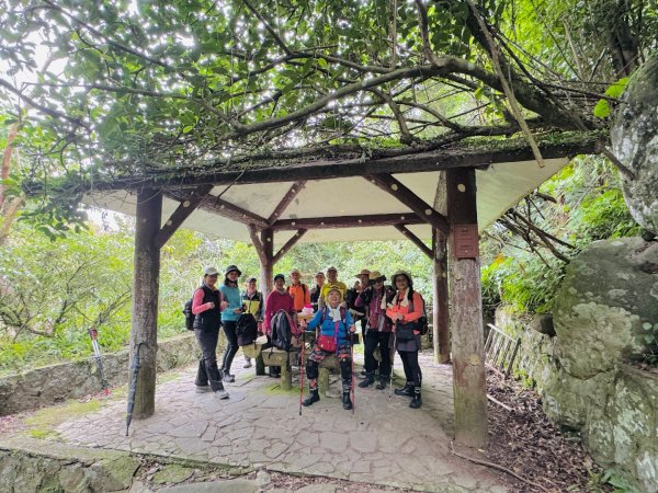 登峰古圳訪高頂山 北五指山 出荷蘭古道 快閃聖人瀑布2981955