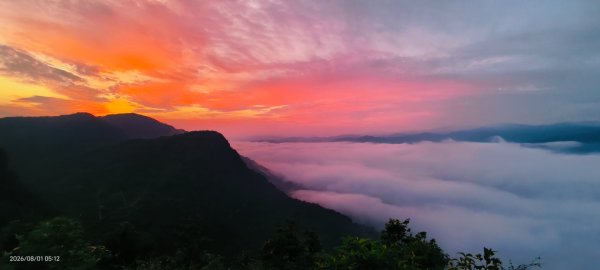 #翡翠水庫壩頂 #火燒雲 #日出 #雲海 8/13093724