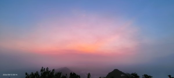 #二格山 #琉璃光 #雲海 #雲瀑 #曙光 8/123102036