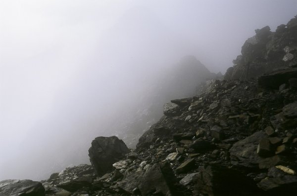 第一次的高山旅行 玉山八通關  2005623373