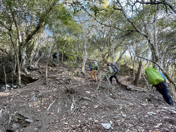 卡社山、拉夫朗山、加年端山 O型縱走(一)1351104