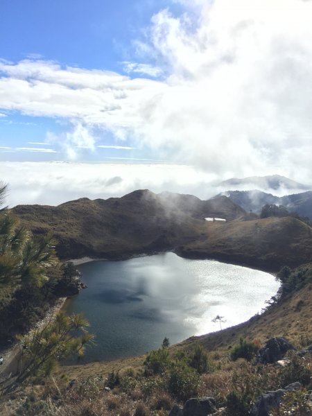中央山脈最高的美麗湖泊七彩湖570302