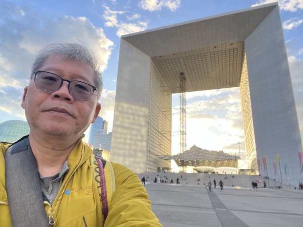 2025_0423 倫敦馬拉松順遊西歐 D5d(法國巴黎-新凱旋門)2787230