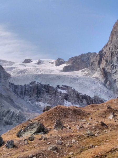 瑞士馬特杭峰的右臉：Schönbielhütte 步道2633658