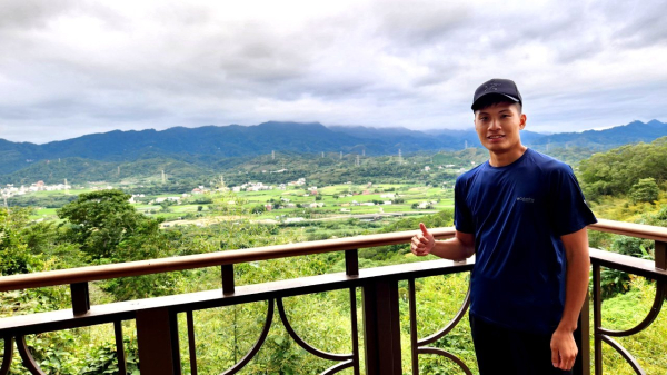 苗栗小北埔山，山塘背登山步道，櫻木花之道，北埔茶香小徑