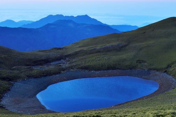 山裡的藍寶石--再走一趟迷人的嘉明湖　　145659
