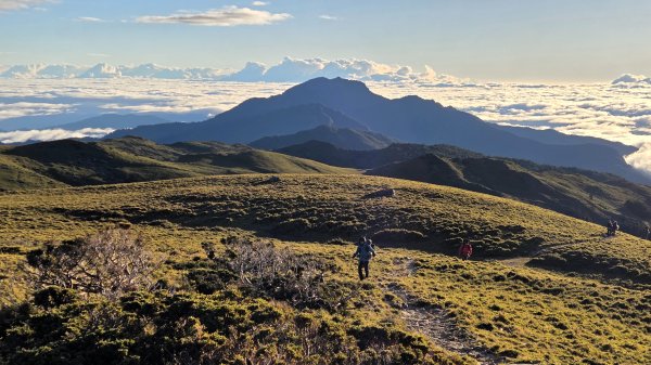 深秋綺麗山景和雲海的饗宴戒茂斯上嘉明湖山遊記2947345