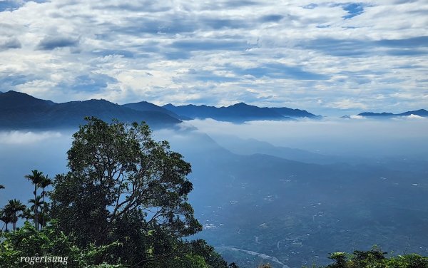 低海拔雲海美景(阿拔泉山稜線步道、樟腦寮車站、竹崎車站)封面