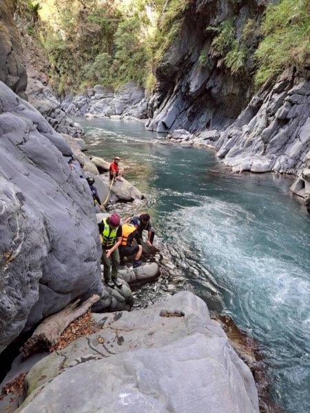 海端栗松溫泉2970912