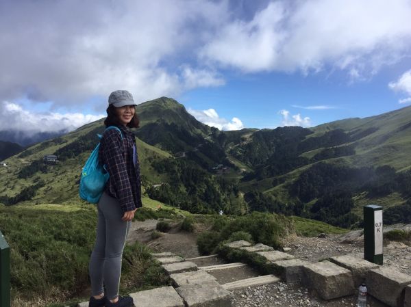 邊緣系山友：推坑女孩當山友合歡群峰368066