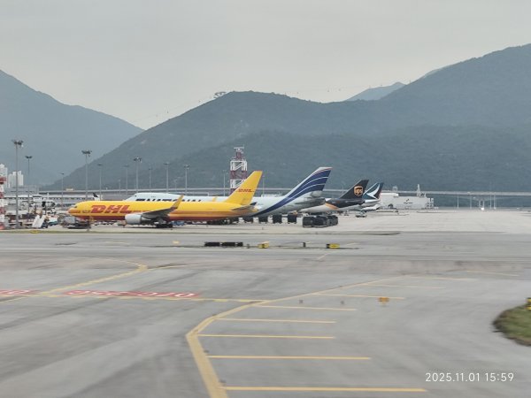 四川成都天府機場→香港國際機場→臺灣桃園國際機場2941810
