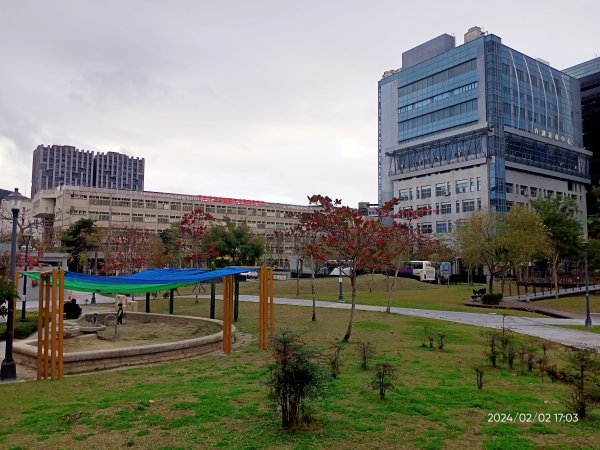 內湖大港墘公園、宏匯瑞光廣場、內湖運動中心2416092