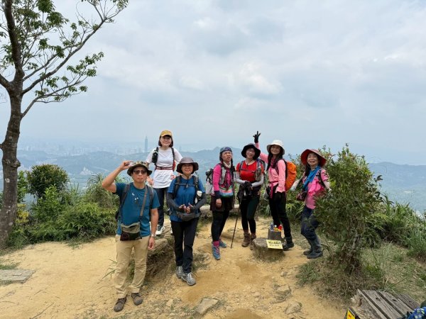 銀河洞越嶺貓空-新高麗坑山-銀獅縱走-猴山岳群峰+三條魚縱走2765497