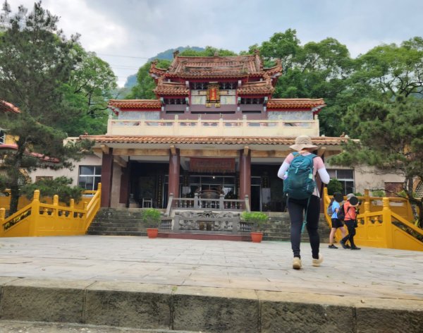 【中級山】台南第一高峰，關子嶺大凍山2741122