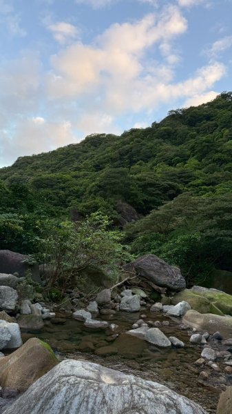 新北 瑞芳 禮樂-保羅尖-雙鬼小霸尖-石梯坑山-半屏瀑布-小錐麓-水管隧道-香巴拉隧道-半屏溪-禮樂2955500