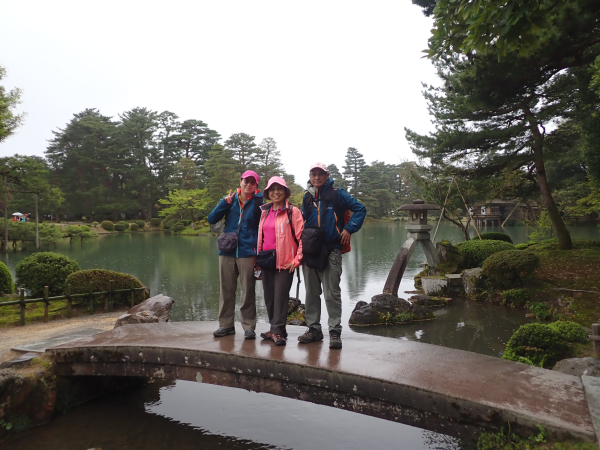 2025-04-20 日本立山黑部之旅D1─小松空港→北陸甜蝦吃到飽→月兔園→金澤城兼六園→東茶屋街→金太郎溫泉
