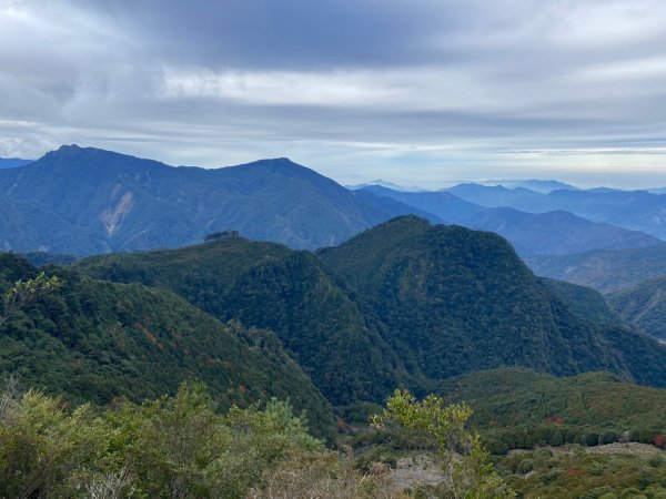 【 爬山趣 】神池營地跨年趣＆2023年的第一座百岳｜小關山1980440