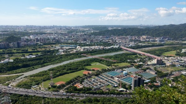 2023/7/25鳶山彩壁、鳶山、鳶山岩2231972