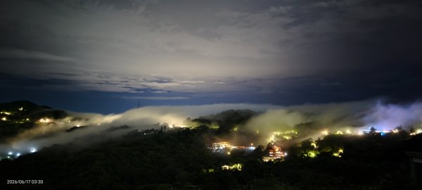#二格路 #琉璃光 #雲瀑 #二格山  #雲海流瀑  6/173075597