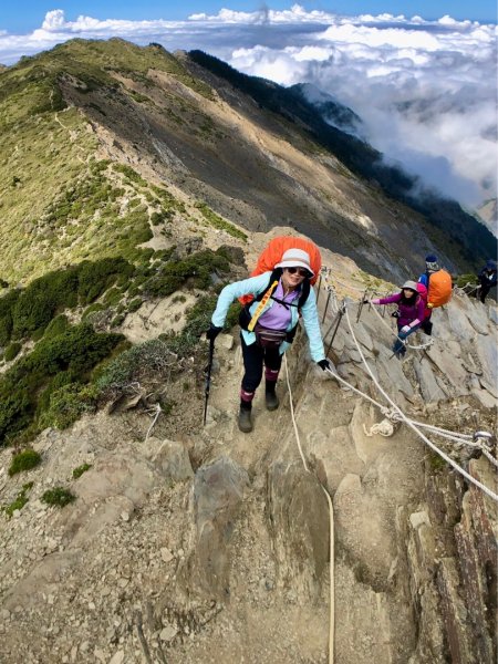 是不是有南字的山特別難成行南湖大山1875275