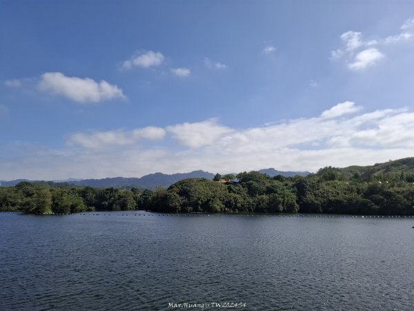 《苗栗》靜謐湖光｜明德水庫湖濱步道海棠島202411032641938