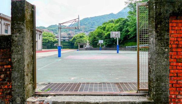 黃金水圳,黃金洞,黃金台。重銘說2775285