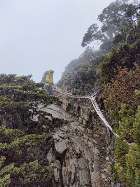 1101030 雪山北峰下翠池1501609