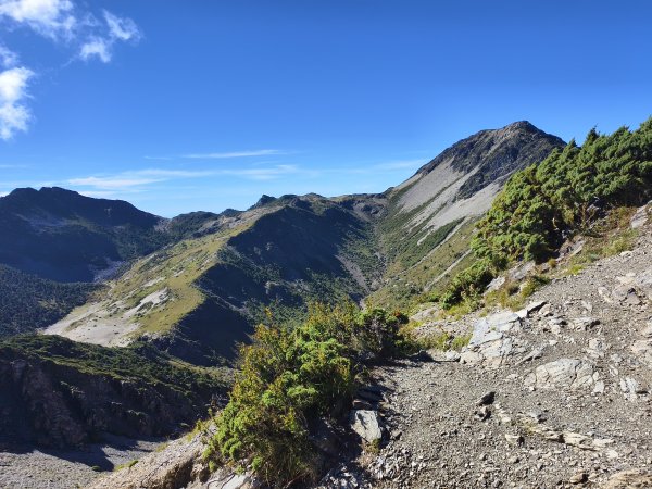 北一段(11/14)南湖北峰 2025_0906~132887262