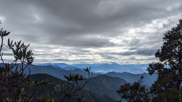 鳶嘴稍來山步道1538806