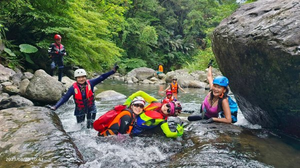 加九寮溪溯溪滑瀑跳水 紅河谷古道回2259358