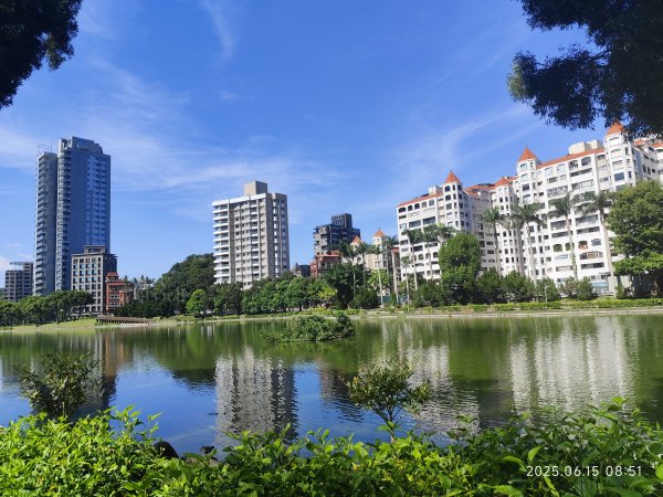 內湖碧湖公園步道、郭子儀紀念堂、獅頭山、大港墘公園、宏匯瑞光廣場2813427