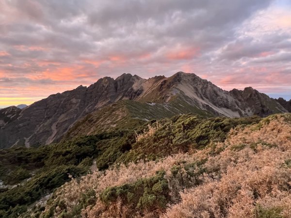 【玉山西峰與南玉山】1832124