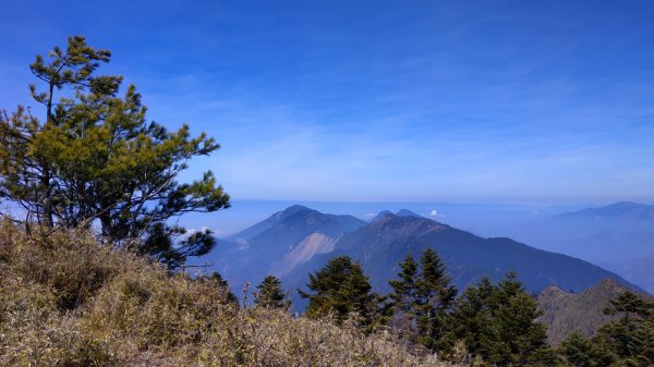 搭車很久很顛的百岳菜市場，郡大山望鄉1278610