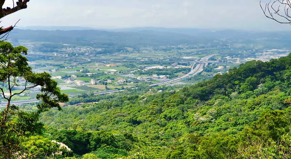 三員縱走（三角山，長坑山，雙峰山西峰，雙峰山北峰，員屯山）