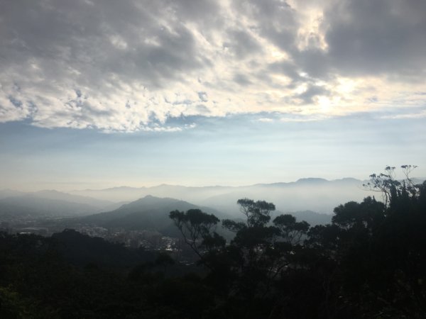 鳶山彩壁、中山公園、鳶山勝蹟、銅鐘、鳶山岩、青春嶺、福德坑山、鳶山2406669