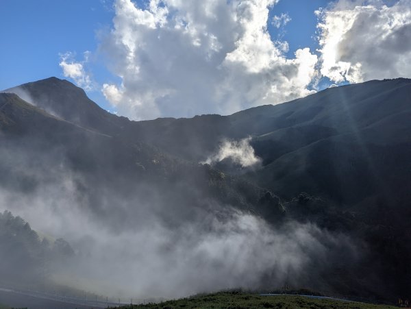 合歡群峰(主峰、東峰、石門山)：雲霧飄渺的美景、夢幻如畫的雲海大景、金色奇萊北峰、彩虹、滿月夜色1906669