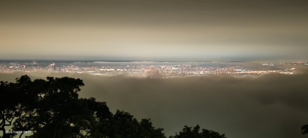 #陽明山 #琉璃光 #紅斑蛇 #新店四十份 #雲瀑 #翡翠水庫壩頂 #日出 #雲海 4/16&183037613