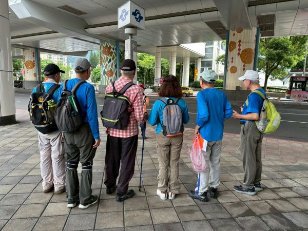 大湖公園→大溝溪生態治水園區→圓覺寺步道→圓覺瀑布→圓覺寺→鯉魚山步道【臺北大縱走 4、臺北健走趣】2849060
