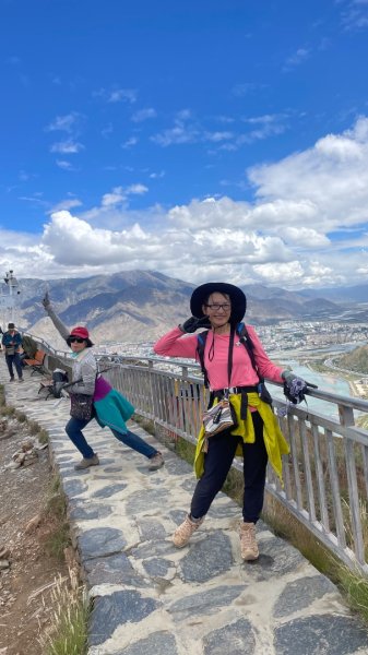 拉薩/布達拉宮-札達/古格王朝遺址皮央東嘎遺址-古寺廟2898497