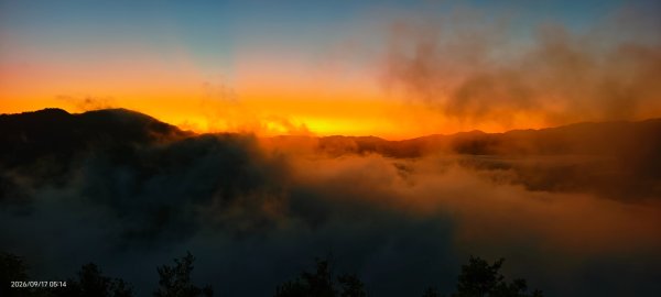 #翡翠水庫壩頂 #霞光 #日出 #雲海 9/173119404