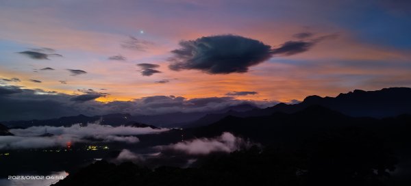 跟著雲海達人山友追雲趣 - 俯瞰石門水庫賞月圓星空夜景&霞光火燒雲9/2 & 232269666