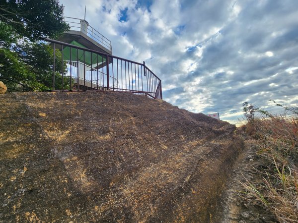 20251129鷹取山神武寺山2963973