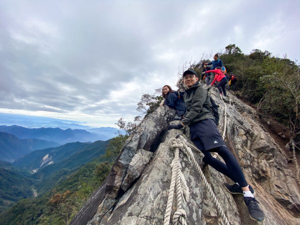 五訪台中鳶嘴山：拉繩挑戰陡峭岩壁785420