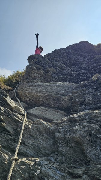 【閒閒南橫摘星去！】百岳#077關山嶺山。美麗壯闊中卻帶點淡淡哀愁的南橫公路。3036081