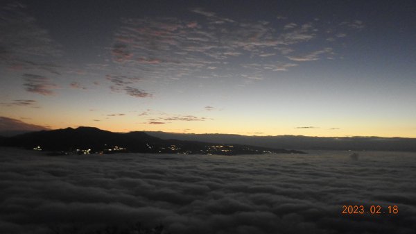 觀音山日出雲海+觀音圈+下弦月+曙光火燒雲&太平濱海步道晚霞海霧&琉璃光2/182035153